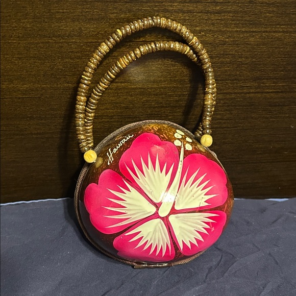 Handmade Handbags - Coconut Clutch